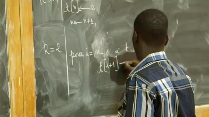 The Africa Centers of Excellence: equipping students with new scientific and technical skills 